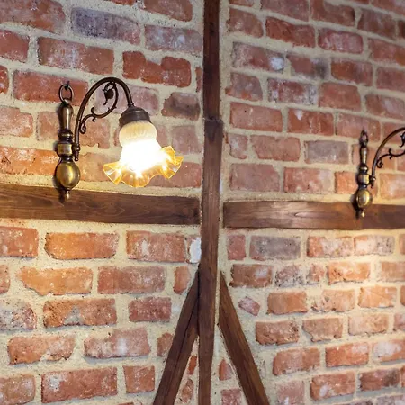 蒂玛提斯酒店 3*